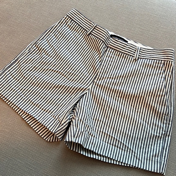Banana Republic Factory Pants - Banana Republic shorts